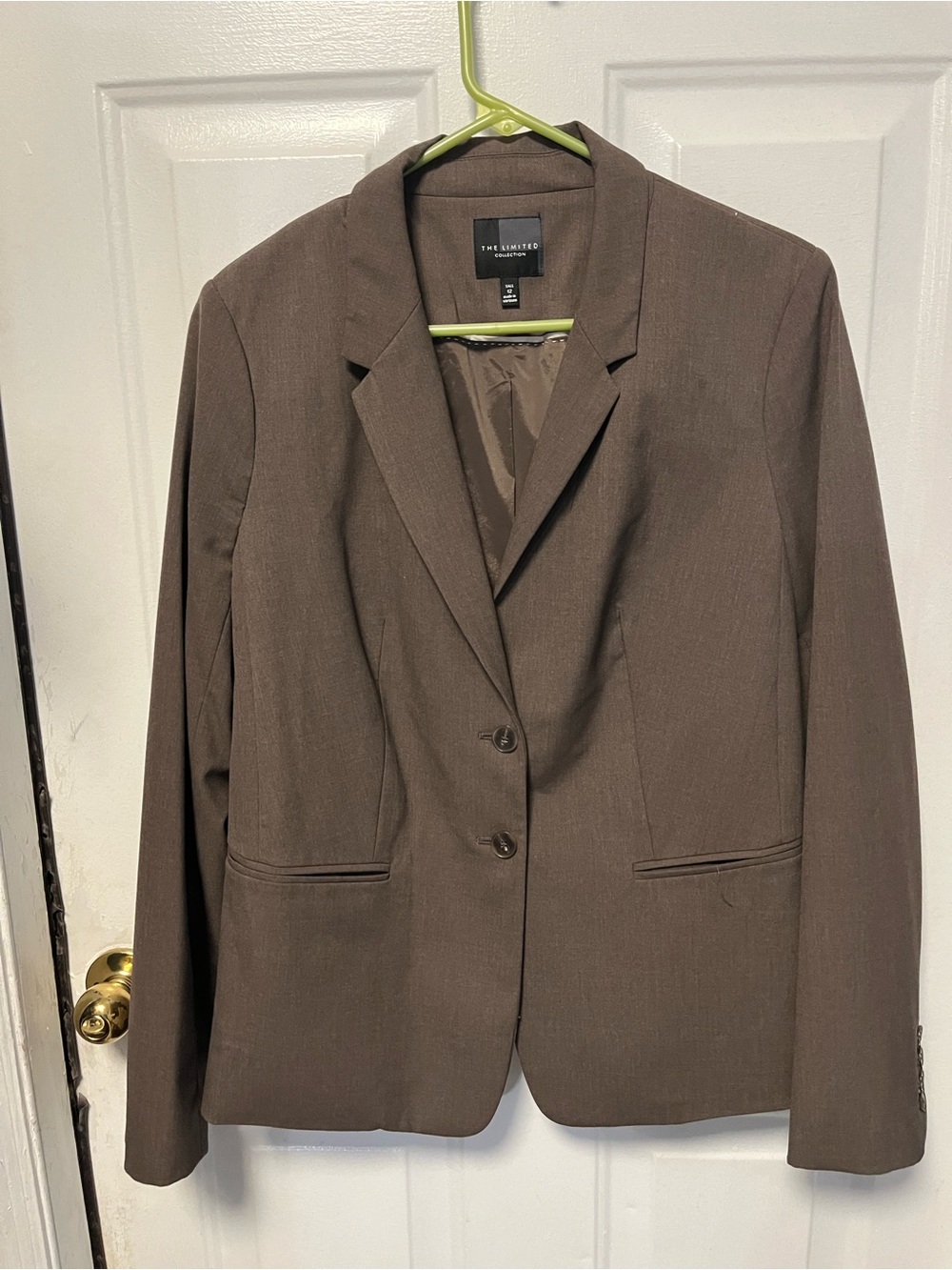 The Limited Collection Women's Brown Two-Button Blazer size 12 tall NwOT